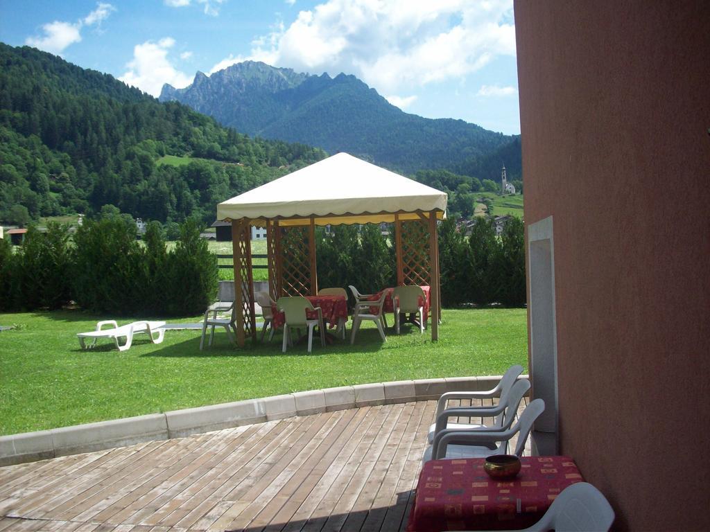 Hotel Al Prato Fiera Di Primiero Bagian luar foto